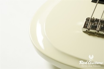 DMB-206 - Vintage White